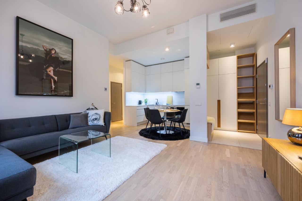 Rotermanni Apartment#Top Location#Spacious#Free Parking Tallinn Luaran gambar